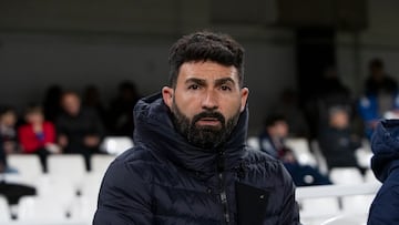 GUILLERMO FERNANDEZ ROMO, SPANISH COACH OF FC CARTAGENA DURING THE MATCH,, FC Cartagena vs SD Eibar, regular Hypermotion league match Cartagonova stadium, Cartagena, Region of Murcia Spain, February 28, 2025