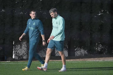 Arana se retir del entrenamiento a mitad de la sesin.