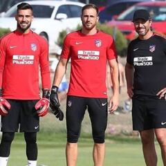 Oblak y Conde, una conexión familiar más allá del fútbol