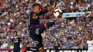 Futbol, Universidad de Chile vs Melgar
Copa Libertadores 2019
El jugador de Universidad de Chile Sebastian Ubilla controla el balon durante el partido de Copa Libertadores contra Melgar disputado en el estadio Nacional de Santiago, Chile.
13/02/2019
Andres Pina/Photosport
Football, Universidad de Chile vs Melgar
2019 Copa Libertadores Championship
Universidad de Chile's player Sebastian Ubilla controls the ball during the Copa Libertadores Championship match against Melgar held at the National stadium of Santiago de Chile.
13/02/2019
Andres Pina/Photosport