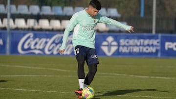 Juanfran regresa a la Rosaleda. En principio será suplente.