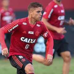 Cuéllar analiza juego ante Santa Fe y piensa en Selección