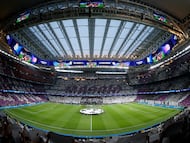 MADRID, SPAIN - MAY 08: Panoramic view of the tifo in the stadium Santiago Bernabéu during the UEFA Champions League semi-final second leg match between Real Madrid and FC Bayern München at Estadio Santiago Bernabeu on May 08, 2024 in Madrid, Spain. (Photo by Pedro Castillo/Real Madrid via Getty Images)