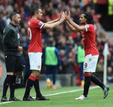 Falcao jugó una hora y se fue con aplausos de Old Trafford.