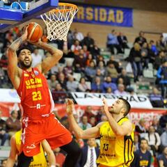 El Iberostar gana y acaricia los cuartos de la Champions