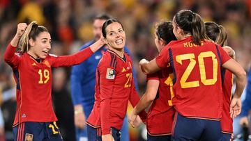 España se coronó campeona del mundo del Mundial Femenil después de imponerse  1-0 a Inglaterra en la Gran Final gracias a un gol de Olga Carmona.