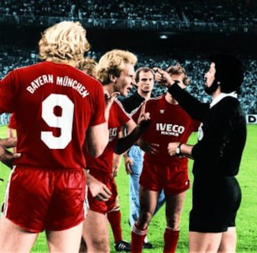 01/09/1981 Trofeo Bernabéu de 1981
El Bayern afeó la invitación del Madrid provocando un bochorno en las semifinales conta el Dinamo Tbilisi. El árbitro Pes Pérez expulsó a Rummenigge "por hace gestos obscenos al público".
