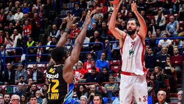 El base se fue a 20 puntos y 12 asistencias e hizo inútiles los esfuerzos de Mirotic, que jugó a pesar de estar tocado. El Milán, hundido.