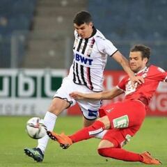 Matías Succar, visto en la grada de Universitario