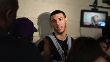 LAS VEGAS, NEVADA - OCTOBER 10: Lonzo Ball #2 of the Los Angeles Lakers talks to members of the media after a shootaround ahead of the team's preseason game against the Golden State Warriors at T-Mobile Arena on October 10, 2018 in Las Vegas, Nevada. NOTE TO USER: User expressly acknowledges and agrees that, by downloading and or using this photograph, User is consenting to the terms and conditions of the Getty Images License Agreement. Ethan Miller/Getty Images/AFP
== FOR NEWSPAPERS, INTERNET, TELCOS & TELEVISION USE ONLY ==