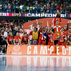 El Jimbee Cartagena gana su segunda Liga seguida en un final apoteósico