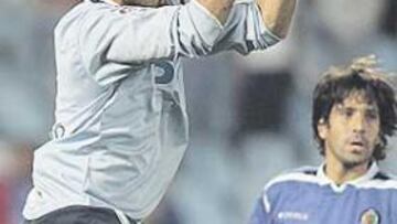 <b>EN EL PUNTO DE MIRA. </b>Luis García el pasado jueves ante la Real.