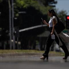 What is the maximum ambient temperature that humans can withstand?