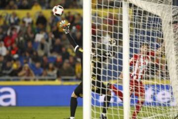 0-2. Griezmann anotó el segundo tanto con un pase de Gameiro.