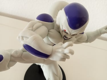 Goku vs Freezer: el combate más mítico de Dragon Ball Z en dos brutales figuras combinables