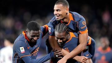 Diouf, Kamate y Thuram celebran el segundo gol del Inter.