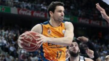 Rafa Mart¨ªnez: "El Real Madrid est¨¢ bien, pero jugamos en casa"