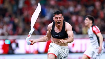 Aldo Rocha celebrates his goal 1-2 of Atlas during the Play-In round match between Guadalajara and Atlas as part of the Liga BBVA MX, Torneo Apertura 2024 at Akron Stadium on November 21, 2024 in Guadalajara, Jalisco, Mexico.