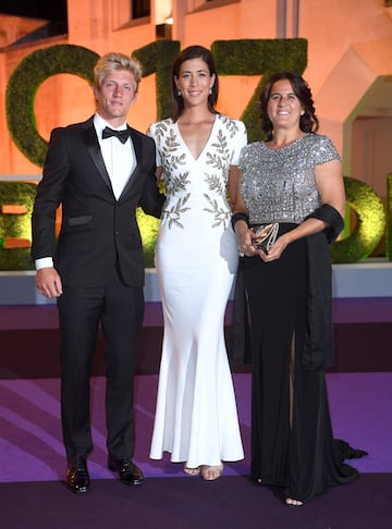 Alejandro Davidovich, Garbiñe Muguruza and Conchita Martínez.