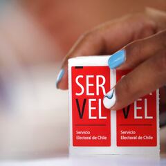¿Quieres saber si puedes votar en las Elecciones Municipales 2024? Estos son los requisitos que exige el Servel