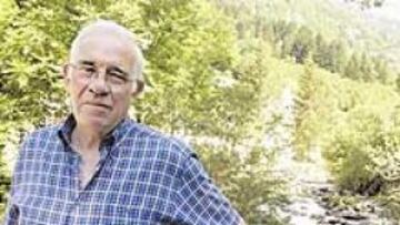 <b>EN CALDES DE BOÍ. </b>Luis Aragonés pasó una tranquila mañana en un balenario de lujo catalán, antes de partir a mediodía a Barcelona.