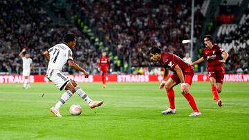 Juan Guillermo Cuadrado, destacado por números en la semifinal de ida de la Europa League entre Juventus y Sevilla.