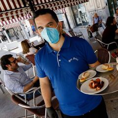 Murcia cierra sus bares y restaurantes