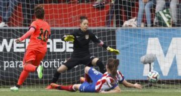 Sonia marca el empate a uno.