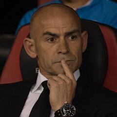 Paco Jémez: Los árbitros son más permisivos aquí que en España