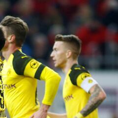 Otro y otro y otro y ya van... Paco 'Bota de Oro' Alcácer, un gol más