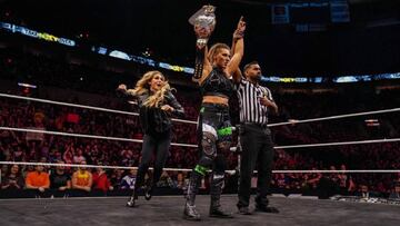 Charlotte ataca a Rhea Ripley tras el NXT TakeOver Portland.