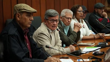 Head of leftist guerrilla group National Liberation Army (ELN) Pablo Beltran, and members of the delegation of the ELN Aureliano Carbonell and Consuelo Tapias attend the fifth round of peace dialogues between Colombia's government and National Liberation Army, in Mexico City, Mexico December 4, 2023. Mexico Foreign Ministry (SRE)/Handout via REUTERS ATTENTION EDITORS - THIS IMAGE WAS PROVIDED BY A THIRD PARTY. NO RESALES. NO ARCHIVES.