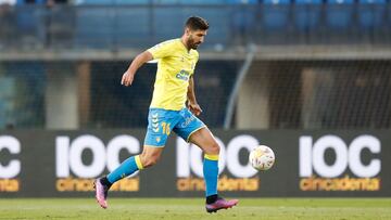 Ra&uacute;l Navas con la el&aacute;stica amarilla de la UDL.