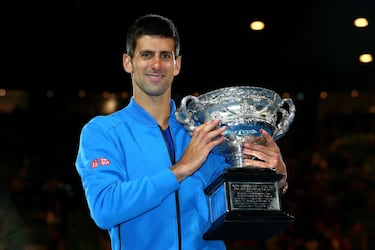 8 Open Australia, 1 Roland Garros, 5 Wimbledon y 3 US Open. El serbio siempre ha ido tras la estela de Federer y Nadal en lo que se refiere a Grand Slams, pero su progresión en las últimas temporadas apunta a que podría superarles. La pasada semana tuvo una gran oportunidad de acercarse en el US Open ante las ausencias del suizo y el balear, pero su sorprendente descalificación ante Pablo Carreño fulminó sus esperanzas de sumar el 18º ¿Terminará siendo decisivo en el palmarés histórico?