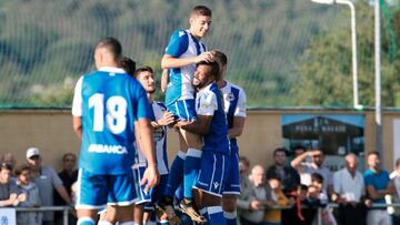 Fede Valverde celebra su primer gol con el Deportivo.