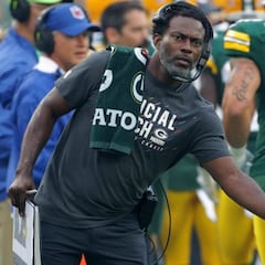 What is the salary of a special teams coach in the NFL?