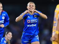 Ana Garcia celebrates her goal 1-1 of Cruz Azul during the Semi-final first leg match between Cruz Azul and Tigres UANL as part of the Liga BBVA MX Femenil, Torneo Apertura 2025 at Olimpico Universitario Stadium, on November 13, 2025 in Mexico City, Mexico.