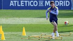 Doble examen para Julián Alvarez