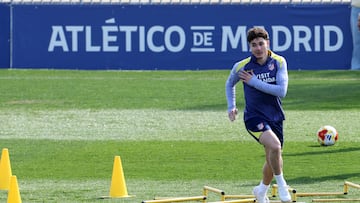 Julián Alvarez, en el entrenamiento del Atlético.