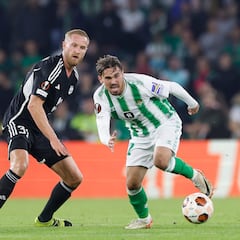 Cesc se fija en Rodri