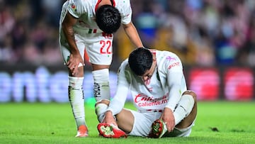 Santiago Sandoval and Bryan Gonzalez of Guadalajara during the 14th round match between Queretaro and Guadalajara as part of the Liga BBVA MX, Torneo Apertura 2025 at La Corregidora Stadium, on October 22, 2025 in Santiago de Queretaro, Mexico.