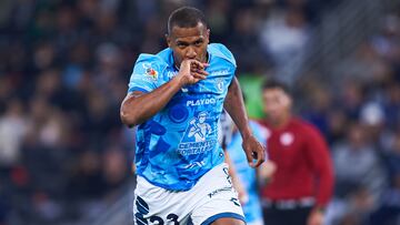 Salomon Rondon celebrates his goal 1-2 of Pachuca during the 3rd round match between Monterrey and Pachuca as part of the Liga BBVA MX, Torneo Clausura 2025 at BBVA Bancomer Stadium, on January 25, 2025 in Monterrey, Nuevo Leon, Mexico.