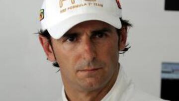 Pedro de la Rosa en su box.