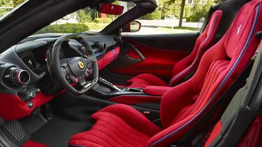 Ferrari SP51 es un súper auto único e irrepetible que no tiene precio