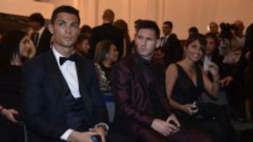 Ronaldo y Messi, en la entrega del Balón de Oro del año pasado.