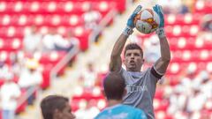 En vivo: El gol no llega entre Chivas y Gallos Blancos