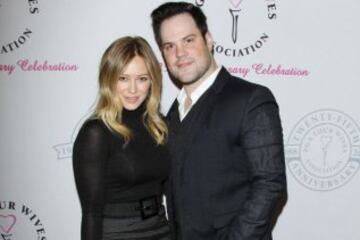 La actriz estadounidense se casó con el jugador de Hockey Mike Comrie; motivo por el cual la bella cantante se alejó de los escenarios.