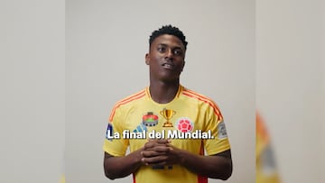 El colombiano comparte el origen de su apodo, su festejo favorito, la leyenda con quién le gustaría jugar y el gran anhelo de ser campeón de la Copa del Mundo con la Selección este año.