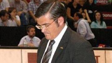 <B>VUELTA A CASA.</B> Paco García regresa al club con el que debutó en la ACB.