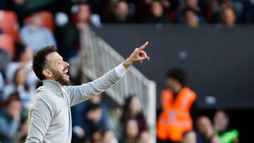 Corberán durante el partido de LaLiga EA Sports contra el Mallorca.